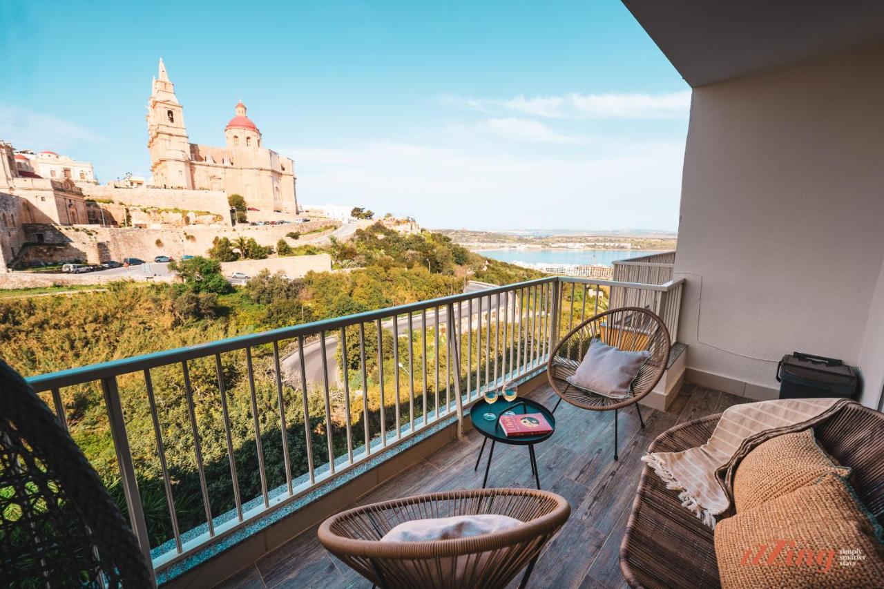A Holiday Home In Mellieha With Gorgeous Views エクステリア 写真